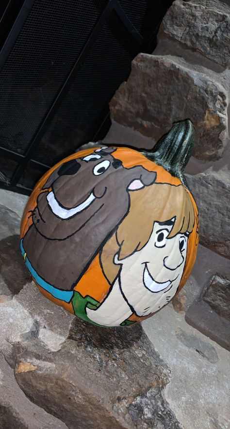 Scooby Doo Pumpkin Painting, Scooby Doo Pumpkin, Scooby And Shaggy, Painted Pumpkin, Pumpkin Painting, Painted Pumpkins, Pumpkin Carving, Scooby Doo, Painting Ideas