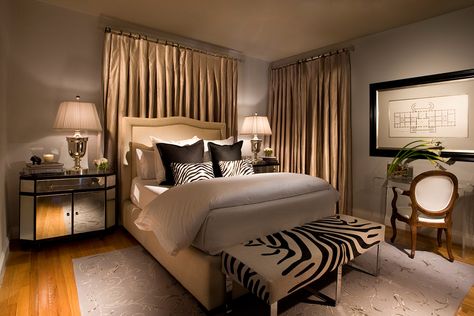 Wade Hallock Design Safari Bedroom Ideas, Safari Bedroom Ideas For Adults, Zebra Bedroom Decor, Zebra Print Bedroom, Bedroom Ideas For Adults, Animal Print Bedroom, Zebra Print Bedding, Zebra Bedroom, Romantic Bedding