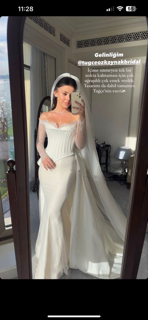 Long Sleeve Dress With Gloves, Corset Bride Dress, Lana Wedding Dress, Vintage Hollywood Wedding Dresses, Lana Del Rey Inspired Wedding Dress, Vintage Italian Wedding Dress Aesthetic, Satin Pearl Wedding Dress, Corset Bridal Gown, Kim K Wedding Dress