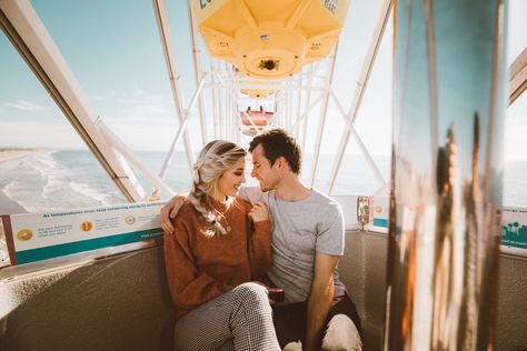 Ferris wheel photoshoot  @allisonbailey1 Fair Couple Photos, Ferris Wheel Photoshoot, Fair Couples Photoshoot, Ferris Wheel Kissing, Ferris Wheel Couple Picture, Ferris Wheel Engagement Photos, Ferris Wheel Couple, Ferris Wheel Photography, Aesthetic Bff