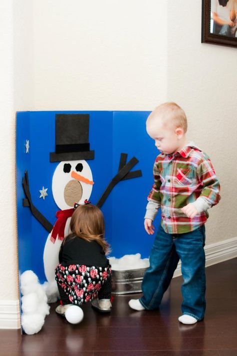 Snowball Toss, Birthday Ladybug, First Birthday Winter, Winter Wonderland Birthday Party, Winter Party Themes, Winter Onederland Birthday Party, Onederland Party, Snowman Party, Winter Onederland Party