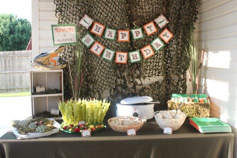 reptile party Down 2 The Bayou Birthday, Swamp Food Ideas, Cajun Decorations Swamp Party, Down On The Bayou Party, Swamp Themed Party, Bayou Birthday Party Ideas, Born On The Bayou Party, Alligator Party Ideas, Bayou Party Decorations