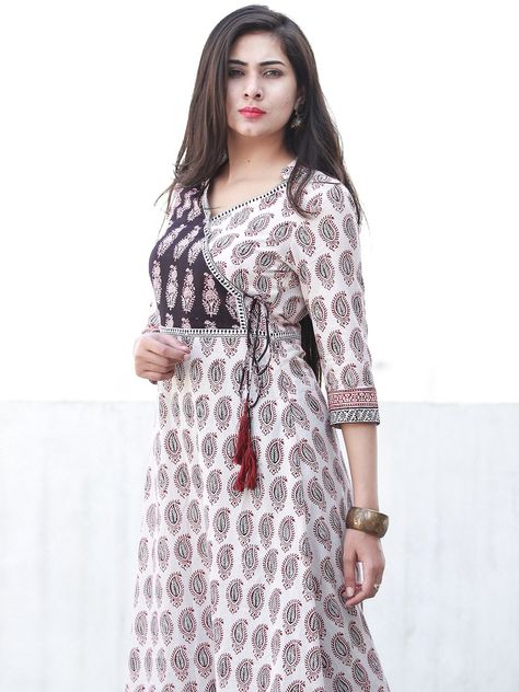 Angrakha Neck Designs For Kurtis, Bagh Print Anarkali Frock, Angrakha Straight Kurti Designs, Angrakha Pattern Kurtis, Bagh Print Dresses, Angrakha Style Kurti Anarkali Suits, Angrakha Style Kurti Cotton, Angrakha Blouse Design, Angrakha Style Kurti Straight