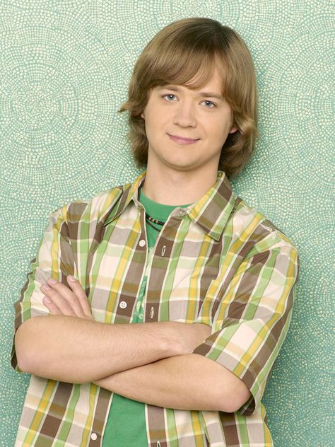 Jason Earles (Jackson Stewart) Jackson Hannah Montana, Jackson Stewart, Kickin It Cast, 13 The Musical, Jason Earles, Old Disney Channel, Childhood Tv Shows, Disney Channel Stars, Somebody To Love