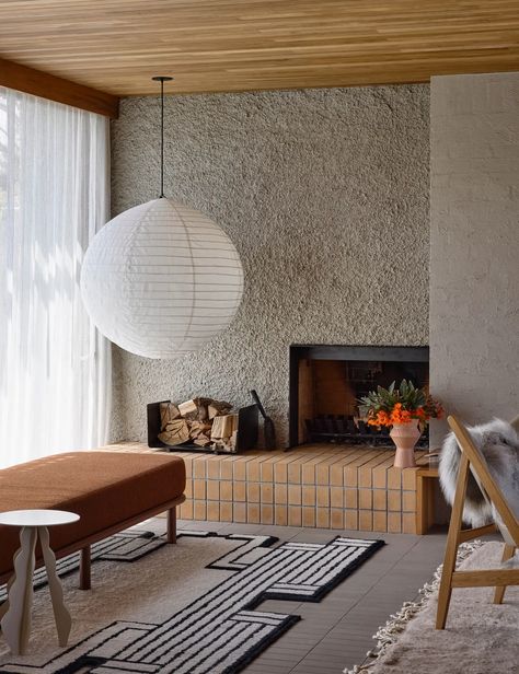 Terrazzo Kitchen, Kaufmann House, Coastal Color Palette, Recycled Brick, Ocean Grove, Cosy Bedroom, Melbourne House, Deco Luminaire, Modern Beach House