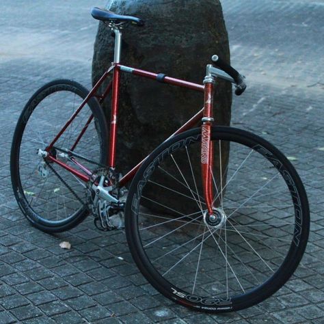 Fixie bike Njs Bike, Bici Retro, Bike Details, Fixie Bike, Fixed Gear Bike, Track Bike, Sepeda Motor, Fixed Gear, Gravel Bike