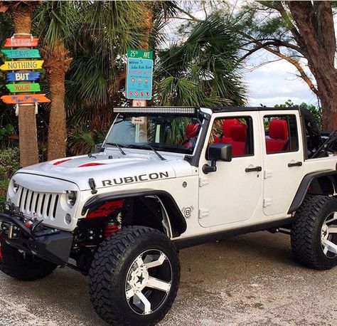 WHITE RUBICON WITH CUSTOMIZED RED INTERIOR & RED HOOD VENTS! CUSTOM WHITE WHEELS! I LOVE IT! White Jeep Red Accents, White Keep Wrangler, Keep Rubicon, White Rubicon, Wrangler Interior, White Jeep Wrangler, Jeep Wrangler Interior, Sale Png, Hood Vents