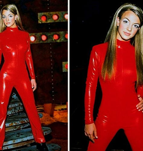 Britney Spears Red Jumpsuit, Red Jumpsuits Outfit, 2024 Costumes, Red Hair Costume, Britney Spears Wallpaper, Britney Spears Toxic, Halloween Shoot, Red Costume, Ariana Grande Outfits