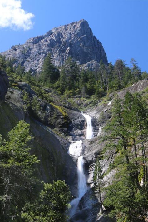 April | 2019 | Hike Mt. Shasta Shasta Mountain, Mt Shasta Spiritual, Mount Shasta California, Shasta Lake, Lenticular Clouds, Mt Shasta, Sacramento River, Mount Shasta, Spring Hiking