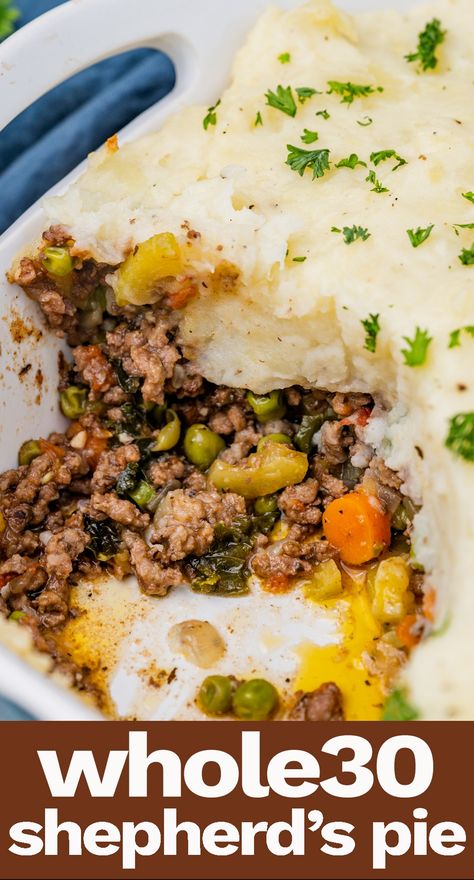 Eat a comforting but healthy dinner with this Paleo Shepherd's Pie. Fill with your favorite veggies and top with white or sweet potatoes. Shepards Pie Recipe Healthy, Paleo Shepards Pie, Healthy Shepards Pie, Sweet Potato Shepards Pie, Shepherds Pie Recipe Healthy, Whole30 Sweet Potato, Shepards Pie Recipe, Shepards Pie, Shepherds Pie Recipe