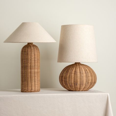 Rattan Lamp Shades, Cane Accessories, Rattan Lamps, Willow Art, Boho Baskets, Rattan Table Lamp, Retro Desk Lamp, Rattan Weaving, Bedside Table Lamp