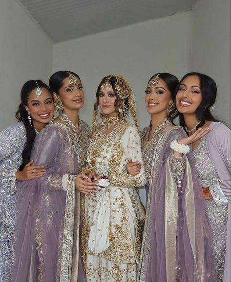 Asian Bridesmaid Dresses, Mehndi Hairstyle, Desi Bridesmaids, Lilac Theme, Pakistani Bridesmaids, Nikah Outfit, Desi Wedding Dresses, Asian Wedding Dress, Desi Bride