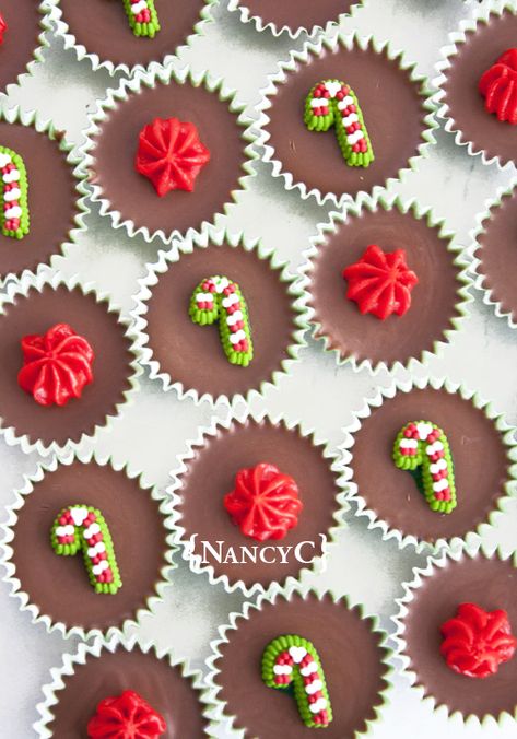 Chocolate Meltaways, Eggnog Bread, Pumpkin Buttercream, Magnolia Bakery, Chocolate Candies, Holiday Chocolate, Candy Recipes Homemade, Christmas Candy Recipes, Xmas Cookies