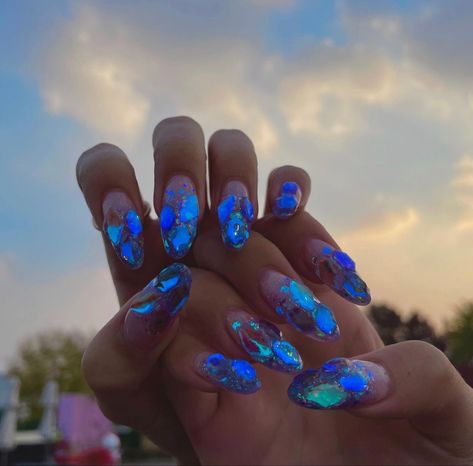 Sapphire Nails, Bday Nails, Nail Ideas, Nail Inspo, Sapphire Ring, Fashion Forward, Sapphire, Nail Art, Style Inspiration