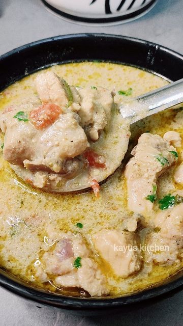 Chicken Kurma, Kurma Recipe, Baking Healthy, Idli Dosa, Veg Curry, Breakfast Ingredients, Indian Breakfast, White Chicken, Sliced Tomato