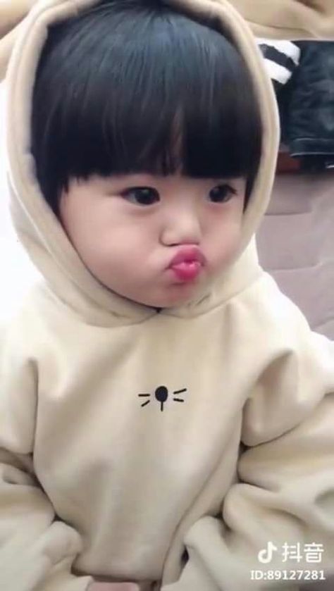 Que serait ta vie en Corée ?? #nonfiction # Non-fiction # amreading # books # wattpad Kind Photo, Ulzzang Kids, Cute Asian Babies, Korean Babies, Baby Blog, Asian Kids, Asian Babies