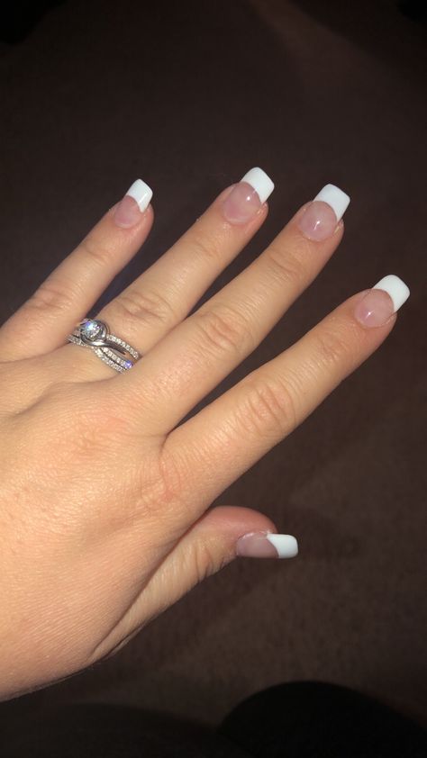 Thick French Tip Nails French Manicure Thick White, French Tip Nails Thick White, Short Thick French Tip Nails, Thick French Tip Nails Square, Thick French Nails, Chunky French Tip Nails, 2000s French Tip, French Tips On Natural Nails, Thick French Tip Nails