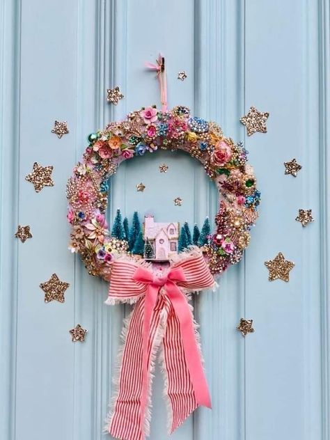 Unconventional Christmas Decor, Pastel Vintage Christmas, Whimsical Christmas Wreaths, Pastel Christmas Wreath, Diy Anthropologie Christmas, Colorful Christmas Wreath, Kitchy Christmas, Pink Vintage Christmas, Planning For Christmas