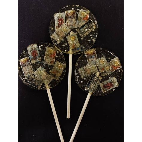 Mystical Tarot Card Lollipops | Faire.com Witchy Party Favors, Wedding Lollipops, Tarot Wedding, Tarot Party, Sequel Wedding, Halloween Lollies, Vintage Fortune Teller, Party Favor Wedding, Vintage Tarot Cards