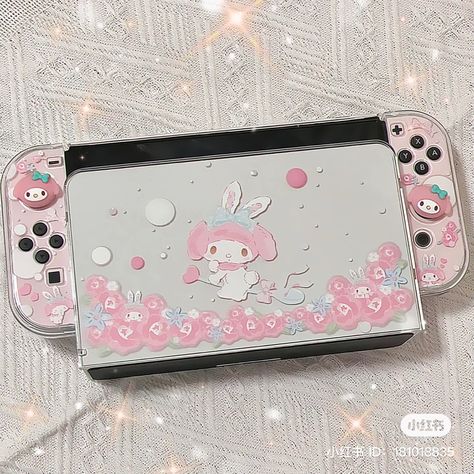 Wii Console Aesthetic, Pink 3ds, Fancy Keyboard, Girly Games, Nintendo Switch System, Switch Case, Switch Accessories, Wii Console, Video Game Room Design