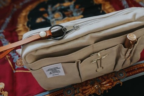 Delfonics Utility Pouch in Medium Beige - Thoughts and Photos Delfonics Utility Pouch, Delfonics Pouch, Agenda Ideas, Type Of Content, Bullet Planner, Bear With Me, Utility Pouch, Art Studio At Home, Painted Bags