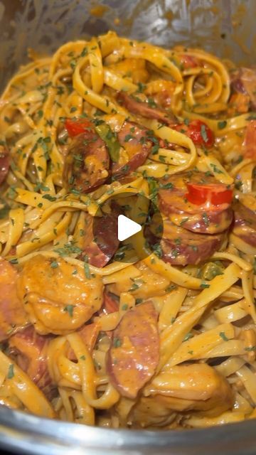 Pasta With Fettuccine Noodles, Sausage And Fettuccine, Fettuccine Noodles Recipes, Sausage Noodle Recipes, Voodoo Pasta Recipe, Pasta Jambalaya Recipe, Shrimp And Sausage Recipes, Jumbolia Recipes, Jambalaya Pasta Recipe