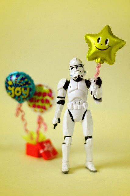 Star Wars Happy Birthday, Happy Birthdays, Birthday Memes, Happy Birthday Meme, Birthday Star, Happy Birthday Pictures, Star Wars Birthday, Happy Bday, Birthday Meme