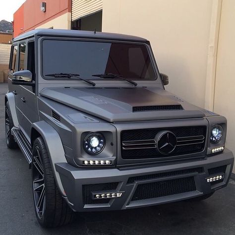 Matt grey for G Mercedes Benz G Wagon, Benz G Wagon, مرسيدس بنز, Dream Cars Mercedes, New Luxury Cars, Mercedes G Wagon, Lux Cars, Benz G, G Class