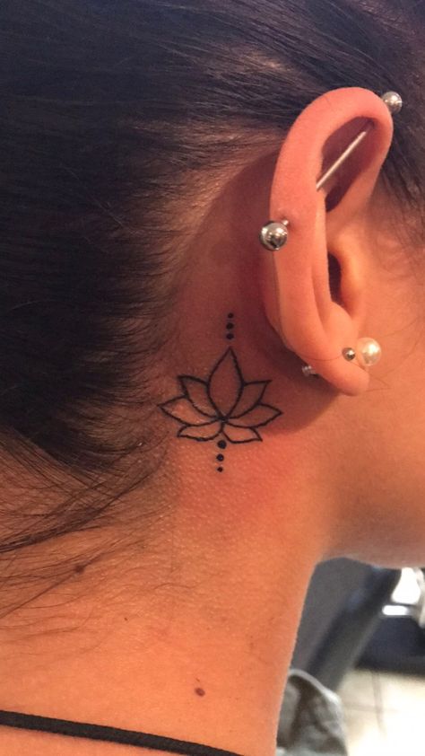 Lotus Neck Tattoos Women, Small Ear Tattoos For Women Simple, Lotus Flower Ear Tattoo, Henna Tattoo Designs Behind Ear, Behind The Ear Lotus Tattoo, Behind Ear Tattoo Small Simple, Lotus Flower Tattoo On Neck, Small Tattoos Behind Ear For Women, Lotus Behind Ear Tattoo