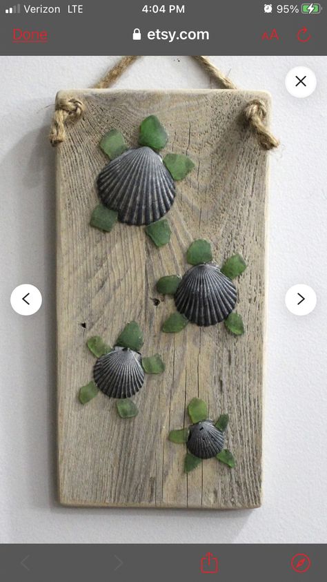 Seashell Art Diy, Beach Themed Crafts, Bathroom Ideas On A Budget, Art Coquillage, Seashell Projects, Small Bathroom Ideas On A Budget, Shell Crafts Diy, Sea Crafts, Ocean Crafts