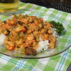 Authentic Louisiana Recipes, Chicken Etouffee, Crawfish Dishes, Crawfish Etoufee, Etouffee Recipe, Crawfish Recipes, Golden Mushroom Soup, Cajun Crawfish, Shrimp Etouffee