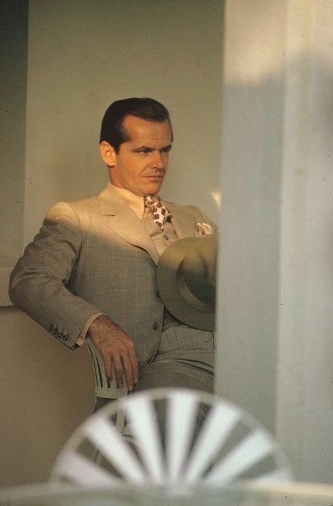 Jack Nicholson in "Chinatown"1974. Dermot Mulroney, Funky Style, Hollywood Men, Septième Art, Roman Polanski, I Love Cinema, Ashley Benson, Jack Nicholson, Al Pacino