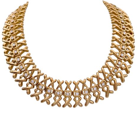 19,800€ A choker necklace signed Ilias Lalaounis, 18K yellow gold, semi articuled fancy mesh with brillant-cut diamonds. Diamonds Necklace, Brilliant Cut Diamond, Diamond Necklace, Diamond Cuts, Choker, Choker Necklace, Jewelry Necklaces, Diamonds, Yellow Gold