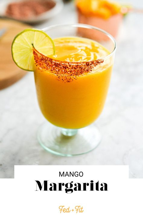 Mango Margarita Recipe Frozen, Low Calorie Drink Recipes, Mangonada Recipe, Frozen Watermelon Margarita, Mango Margarita Recipe, Frozen Mango Margarita, Peach Margarita, Fed And Fit, Easy Margarita