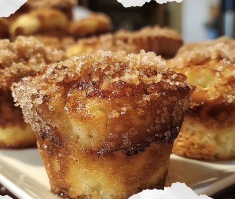 French Toast In Muffin Cups, French Toast Cake Recipe, Cinnamon And Sugar Toast, Christmas Morning Muffins, Brioche Muffins, Cinnamon Muffins Easy, Cinnamon Sugar French Toast, Easy Cooking Ideas, Bread Pastry