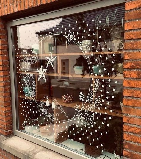 Christmas Window Painting, Window Mural, Window Drawing, Christmas Window Display, Winter Window, Christmas Window Decorations, Xmas Deco, Christmas Classroom, Creative Idea