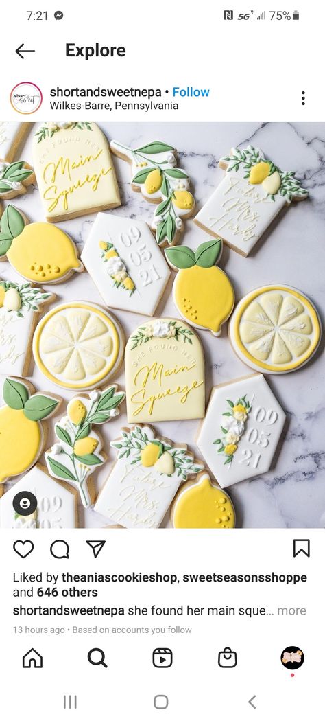 Lemon Bridal Shower Cookies, Wedding Cookies Decorated, Lemon Themed Bridal Shower, Wedding Shower Cookies, Cookie Birthday Party, First Birthday Cookies, Bridal Cookies, Princess Cookies, Cookies Theme