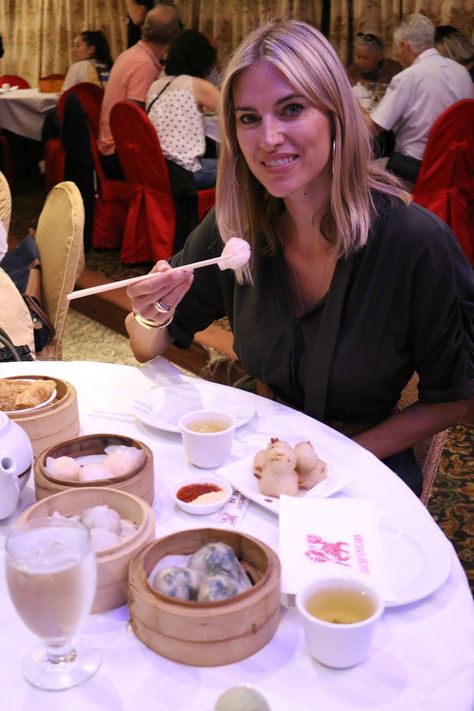 Looking for the best dim sum in NYC? Without a doubt, head to Golden Unicorn in to have an authentic Dim Sum experience. Plus read about  other hidden gems for eating and shopping in China Town NYC #discoverluxury #dotluxury #NewYork #NYC #NewYorkChinaTown  #ChinaTownNYC #KristenTaekman #WhereEatChinaTown #DimSumRestaurants China Town Nyc, Kristen Taekman, Nyc Chinatown, New York Chinatown, Chinatown Nyc, Restaurant China, New York City Vacation, New York Food, Crazy Rich Asians