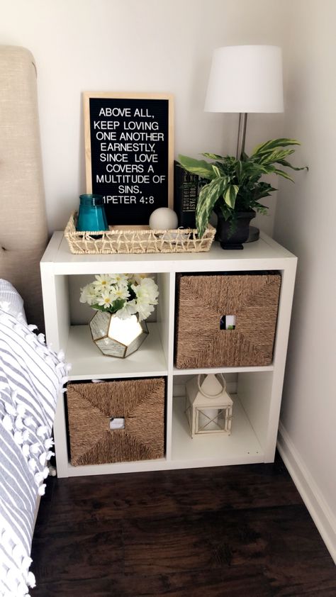 White Cube Storage Ideas, Cube Shelf Nightstand, Cube Shelf Entryway Ideas, Kallax Styling Bedroom, Bedroom Letter Board, Cube Organizer Ideas Living Room, Storage Cubes Ideas, Kallax Styling Living Room, Kallax Decor Ideas