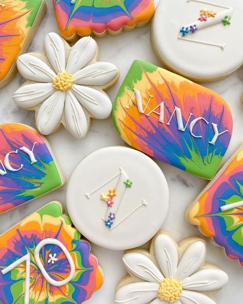 Tie Dye Cookies, Camping Cookies, Tie Dye Birthday, Tie Dye Party, Out Of My Comfort Zone, Decorator Icing, Flower Cookies, 12th Birthday, Cookie Art