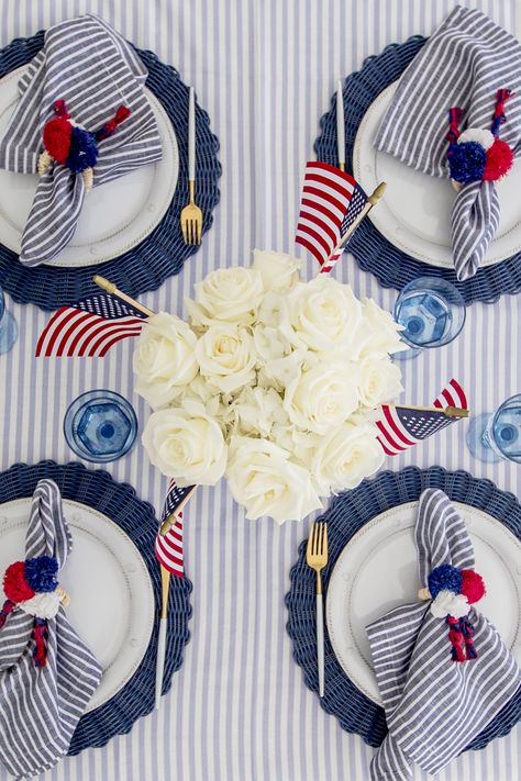 Fourth Of July Tablescapes Decorating Ideas, Fourth Of July Tablescapes, Fashionable Hostess, Usa Party, 6 Birthday, July Ideas, Fourth Of July Food, Fourth Of July Decor, July Decor