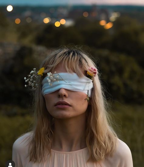 Blindfold Photoshoot, Blindfolded Photoshoot, Blind Folded Woman, Girl With Blindfold, Blindfolded Woman Photography, Flowers On Face Photography, Blindfolded Woman, Photography With Flowers, Eerie Photography