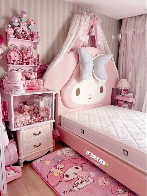 mymelody room My Melody Bedroom Ideas, Aesthetic Sanrio Room, Kawaii House Decor, Sanrio Bedroom Aesthetic, My Melody Room Decor, Room Decor Sanrio, Sanrio Themed Room, Sanrio Room Aesthetic, Sanrio Bedroom Ideas