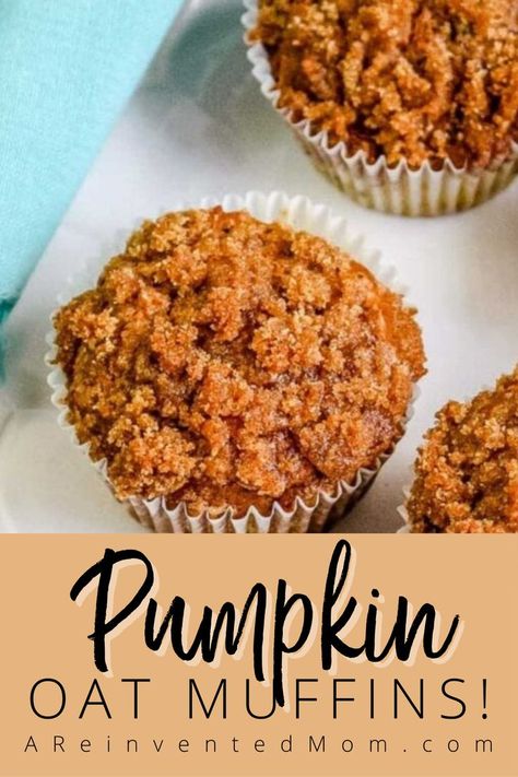 The best Pumpkin Oat Muffins! Pumpkin recipes. Fall muffin recipes! Fall Muffin Recipes, Pumpkin Breakfast Muffins, Healthy Pumpkin Oatmeal Muffins, Pumpkin Oat Muffins, Pumpkin Oatmeal Muffins, Muffins Pumpkin, Fall Muffins, Oatmeal Muffin Recipes, Bagel Breakfast Sandwich