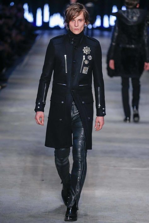 Mens Fashion Rock, Black Mens Fashion, Young Mens Fashion, High Fashion Men, Masculine Fashion, Diesel Black Gold, Concept Clothing, Gay Fashion, Fall 2014