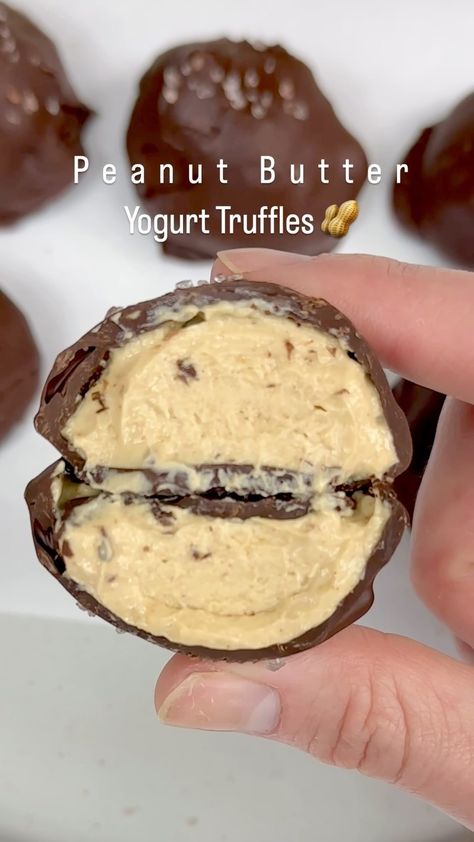 Levi Jensen | 🥜✨PB YOGURT TRUFFLES These are packed with protein, and so good that I know you will love them! ⭐️How you can make it too: 1/2 cup full … | Instagram Greek Yogurt Snacks, Powder Peanut Butter, Greek Yogurt And Peanut Butter, Peanut Butter Yogurt, Butter Powder, Healthy Ice Cream Recipes, Yogurt Bites, Sugar Free Cookies, Peanut Butter Powder