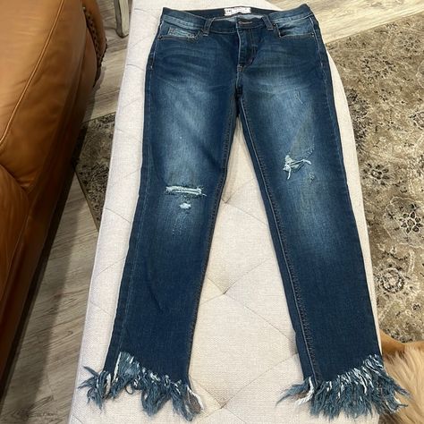 Free People Jeans With Fringe And Distressed Size 26 Length 25” Jeans With Fringe, Jeans Free People, Free People Jeans, Jeans Color, Colored Jeans, Women Jeans, Free People, Women Shopping, Blue