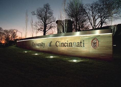 university of cincinnati Medical Malpractice Lawyers, College Vision Board, Dream College, University Of Cincinnati, Ohio River, Cincinnati Bearcats, College Campus, Medical College, Cincinnati Ohio