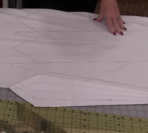 How To Sew A Neck Tie Tablecloth Upcycled Neckties, Interfacing Fabric, Tie Pattern, Fusible Interfacing, Take Apart, Sewing Project, How To Sew, Round Tablecloth, Needle And Thread