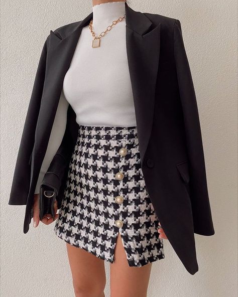 Elegante Casual, Mode Inspo, Looks Chic, Professional Outfits, Black Blazer, Mode Inspiration, Teen Fashion Outfits, Office Outfits, Looks Vintage